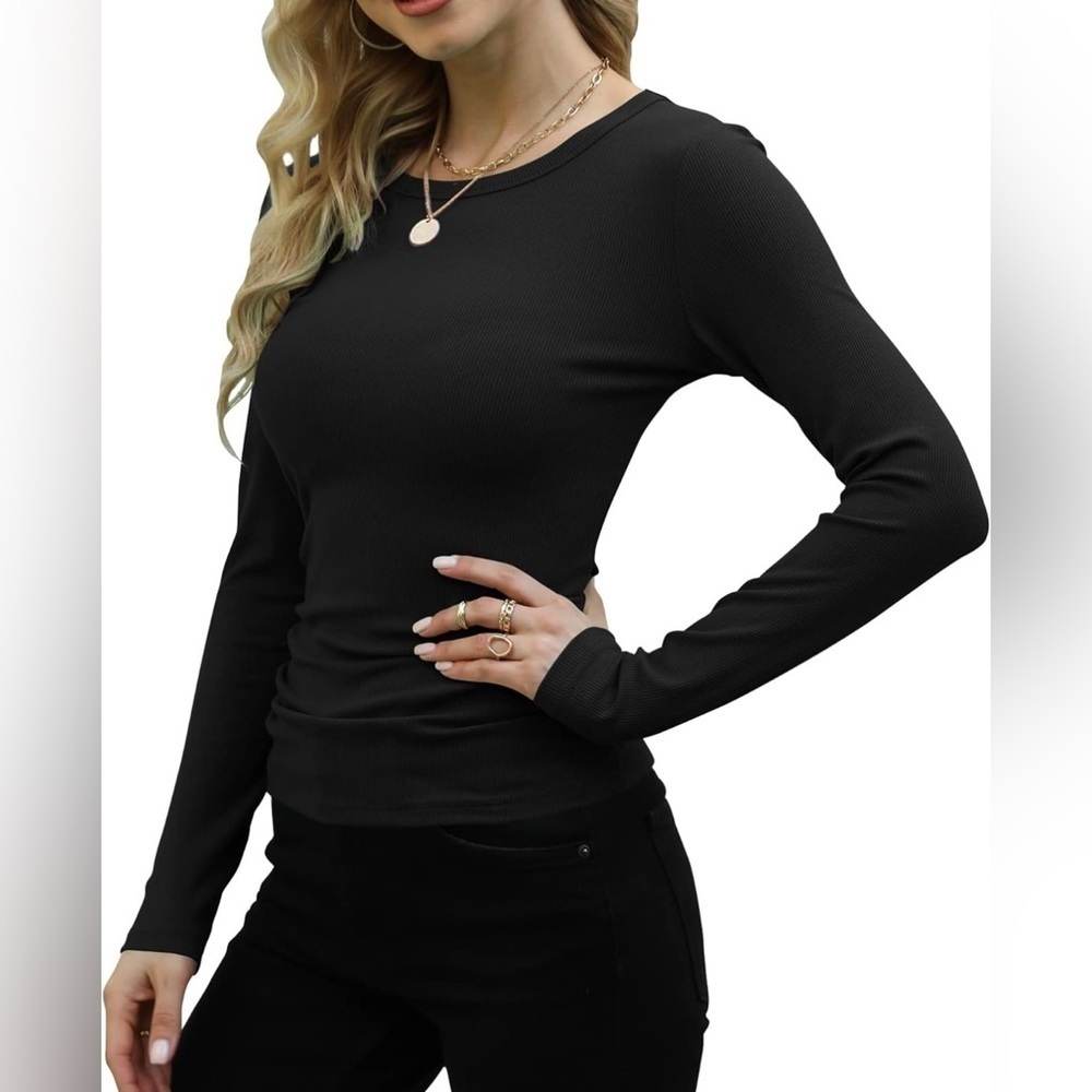 GEMBERA Long Sleeve Crew Neck Top - Picture 2 of 3